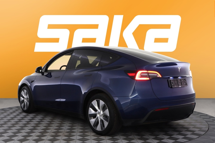 Tesla Model Y vaihtoauto