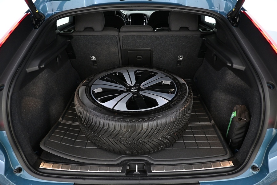 Volvo C40 vaihtoauto