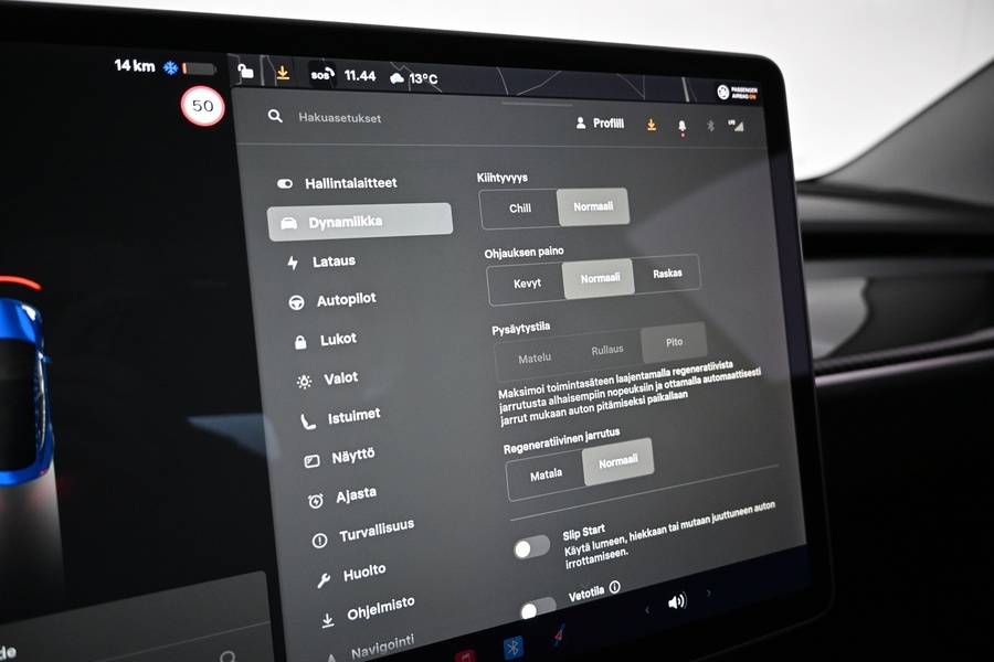 Tesla Model 3 vaihtoauto