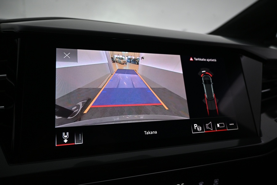 Audi Q4 e-tron vaihtoauto