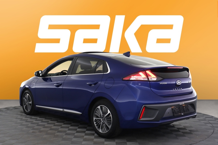 Hyundai IONIQ plug-in vaihtoauto