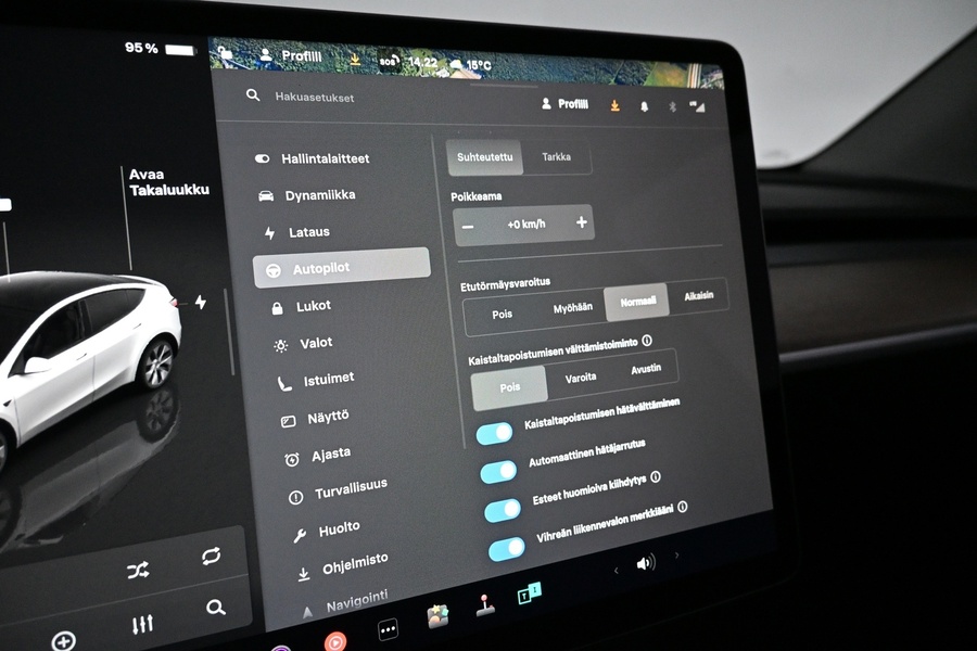Tesla Model Y vaihtoauto