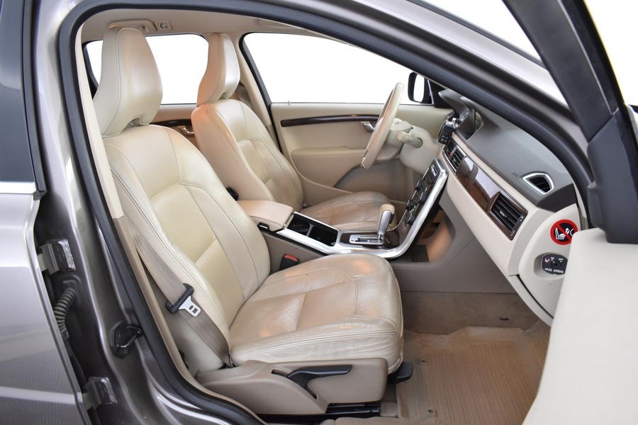 Volvo XC70 vaihtoauto