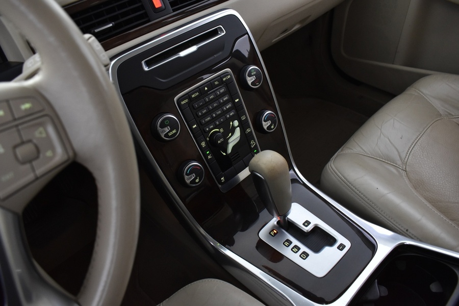 Volvo XC70 vaihtoauto