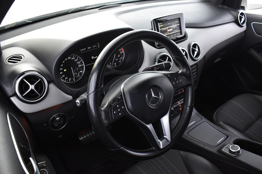 Mercedes-Benz B vaihtoauto