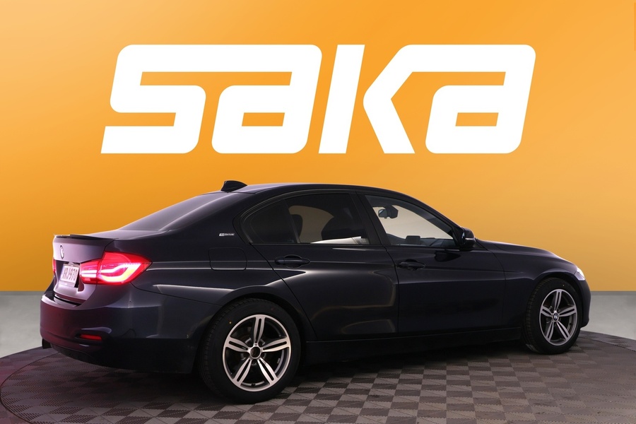 BMW 330 vaihtoauto