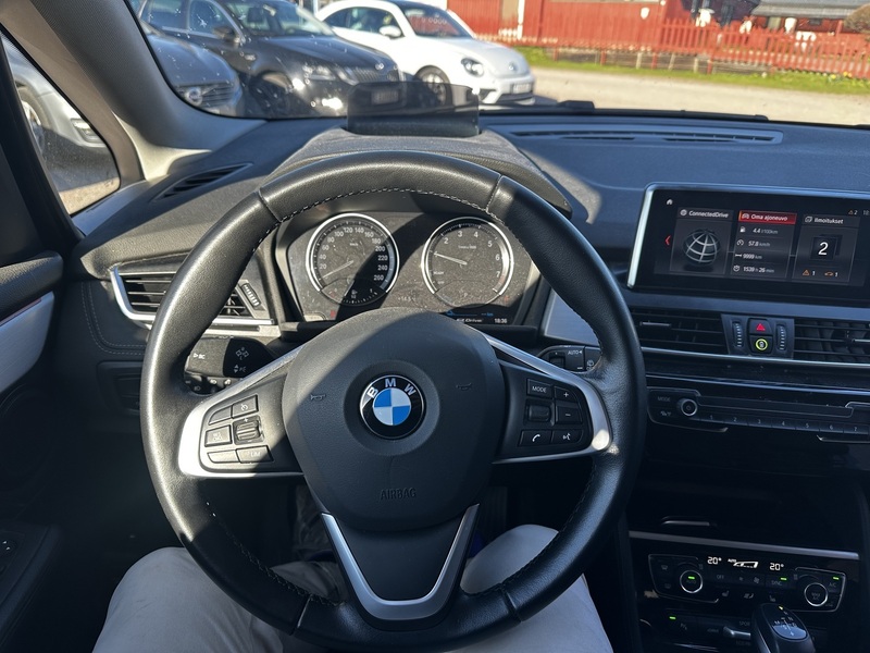 BMW 225 vaihtoauto