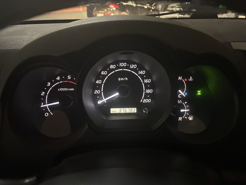 Toyota Hilux vaihtoauto