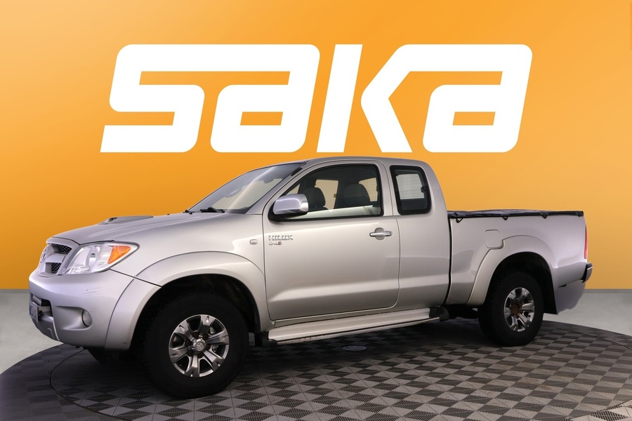 Toyota Hilux vaihtoauto