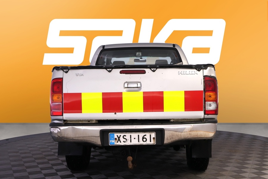 Toyota Hilux vaihtoauto