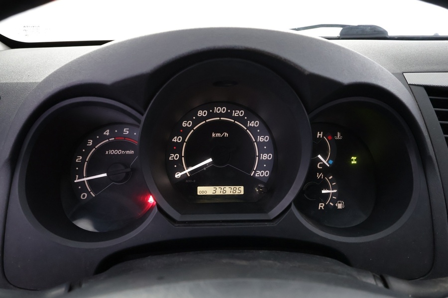 Toyota Hilux vaihtoauto