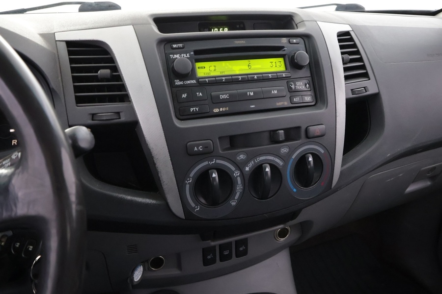 Toyota Hilux vaihtoauto