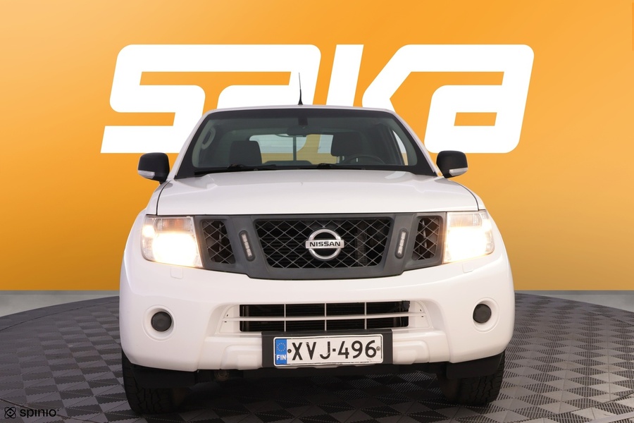 Nissan Navara vaihtoauto
