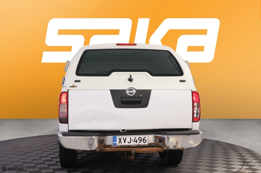 Nissan Navara vaihtoauto
