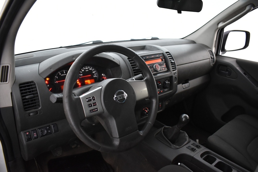 Nissan Navara vaihtoauto