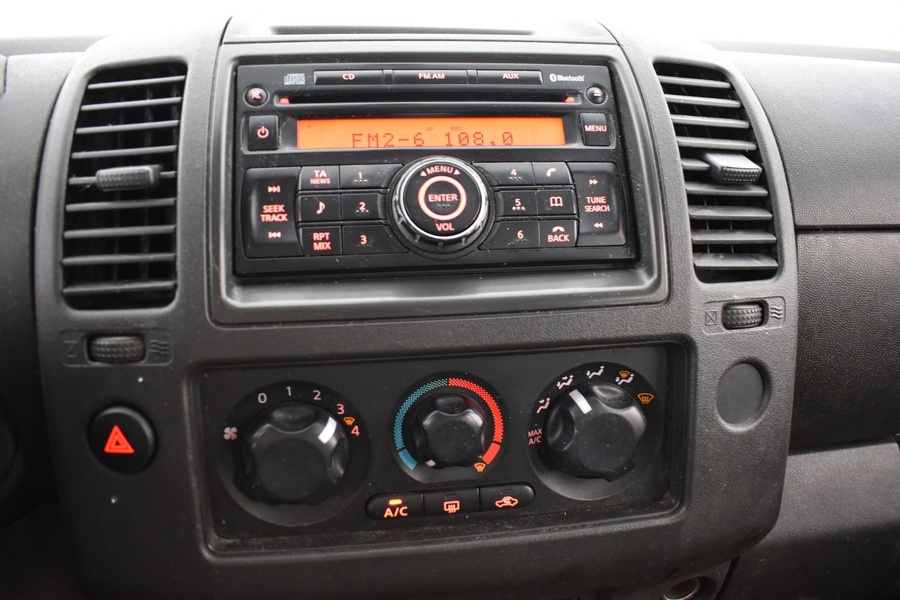 Nissan Navara vaihtoauto