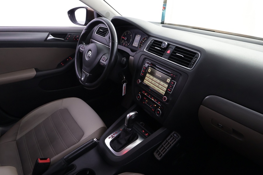 Volkswagen Jetta vaihtoauto