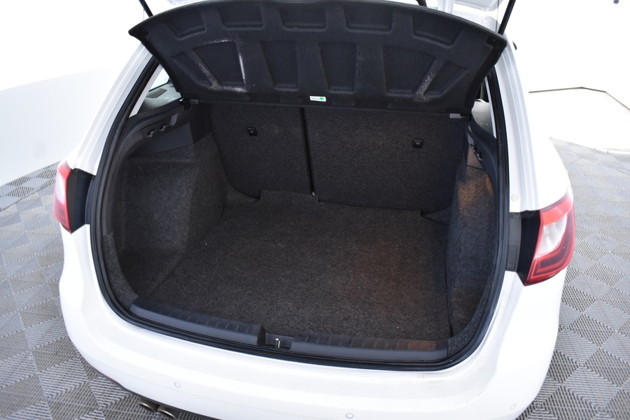 SEAT Ibiza vaihtoauto