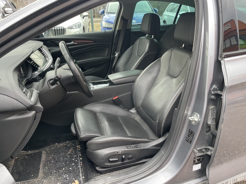 Opel Insignia vaihtoauto