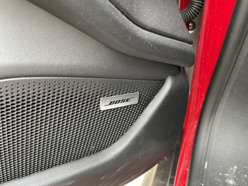 Porsche Taycan vaihtoauto