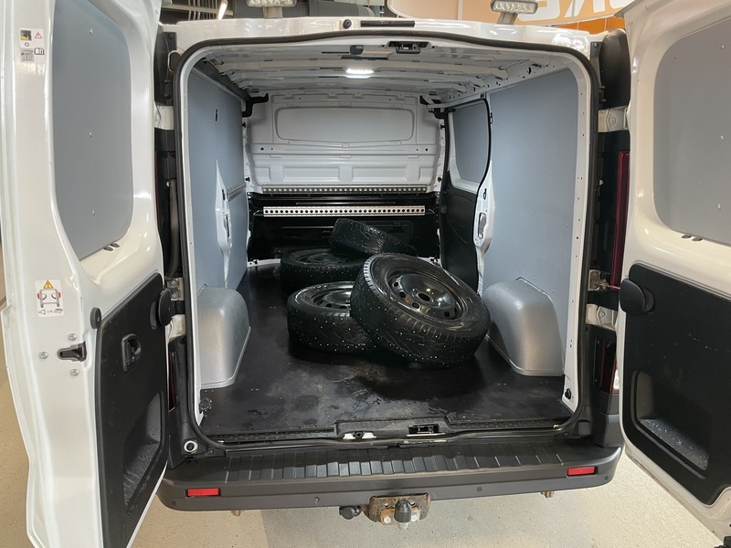 Renault Trafic vaihtoauto