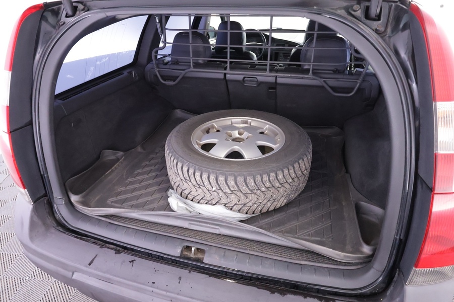 Volvo V70 vaihtoauto