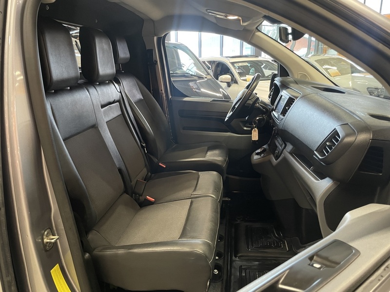 Toyota Proace vaihtoauto