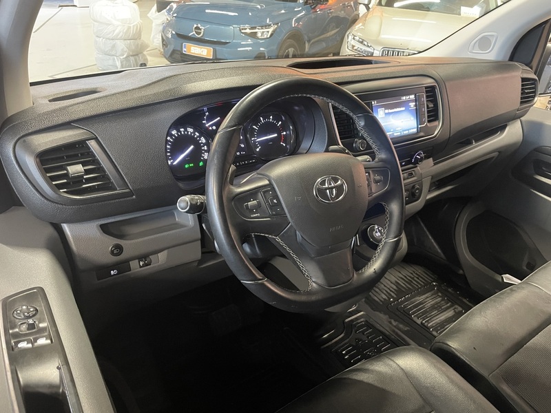 Toyota Proace vaihtoauto