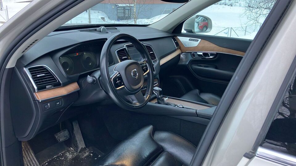 Volvo XC90 vaihtoauto