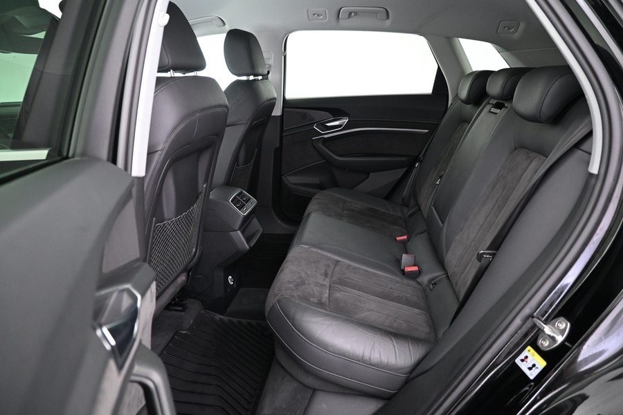 Audi e-tron vaihtoauto