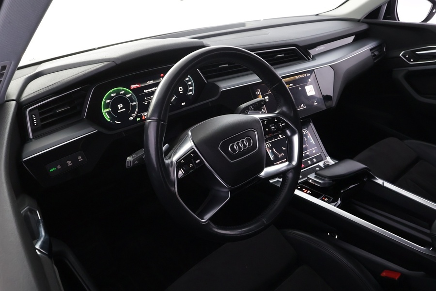 Audi e-tron vaihtoauto