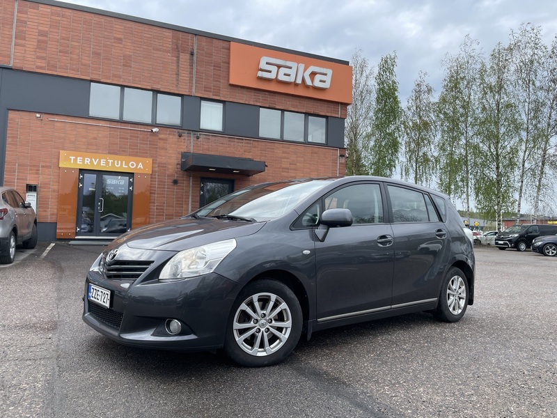 Toyota Verso vaihtoauto