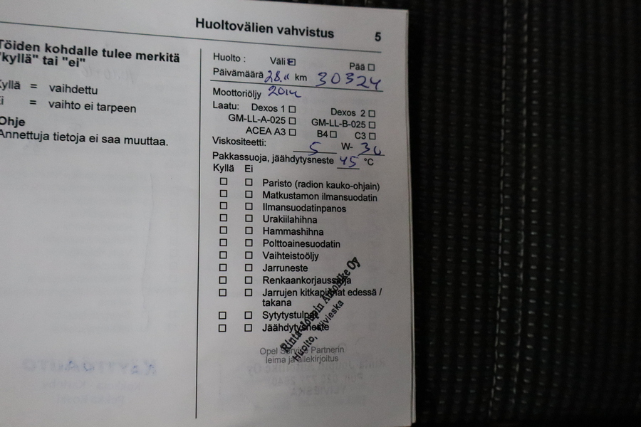 Opel Insignia vaihtoauto