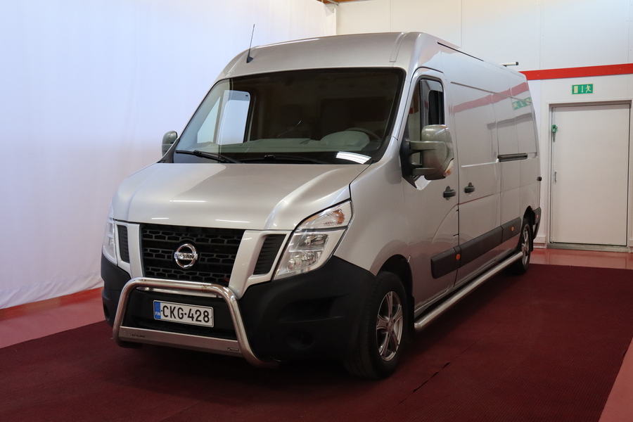 Nissan NV400 vaihtoauto