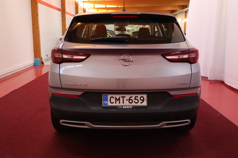 Opel Grandland X vaihtoauto