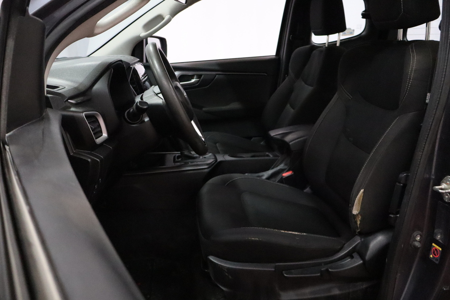 Isuzu D-Max vaihtoauto