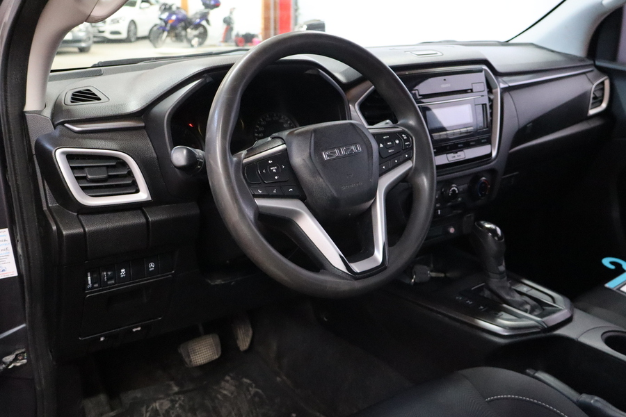 Isuzu D-Max vaihtoauto