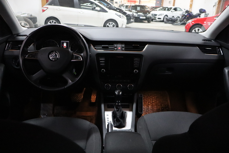 Skoda Octavia vaihtoauto