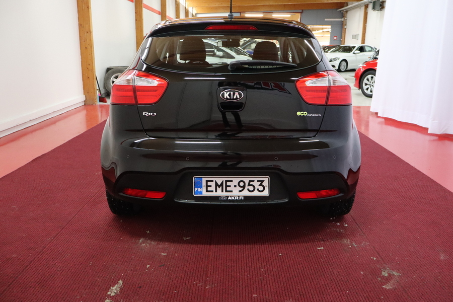 Kia Rio vaihtoauto
