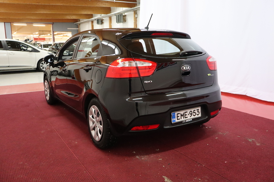 Kia Rio vaihtoauto