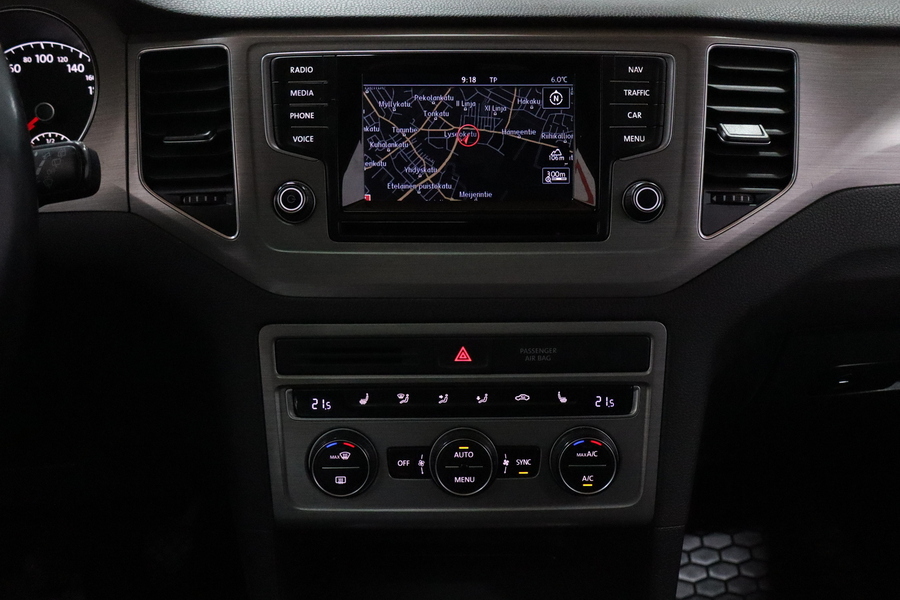 Volkswagen Golf Sportsvan vaihtoauto