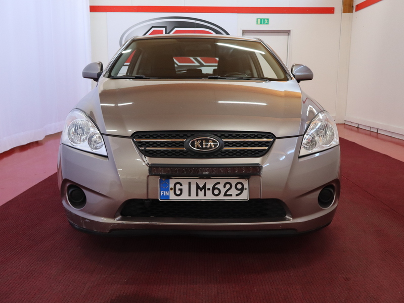 Kia Proceed vaihtoauto