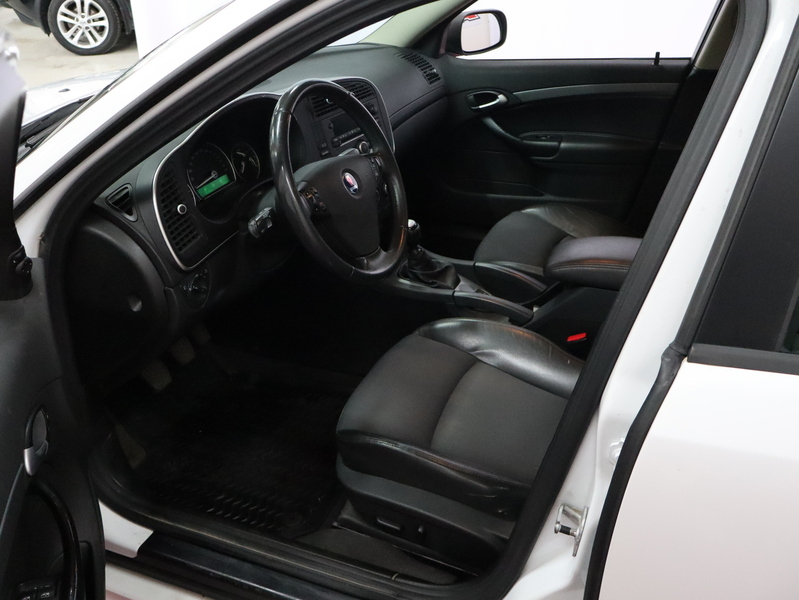 Saab 9-3 vaihtoauto