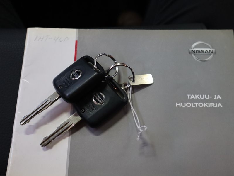 Nissan Tiida vaihtoauto