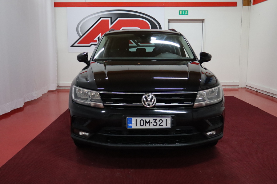Volkswagen Tiguan vaihtoauto