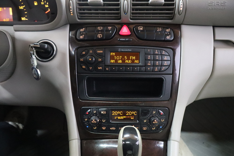 Mercedes-Benz C vaihtoauto