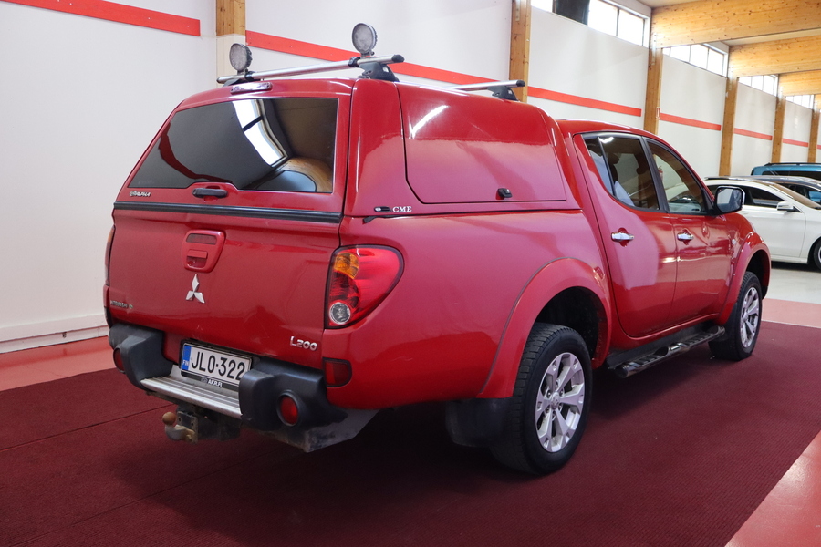 Mitsubishi L200 vaihtoauto
