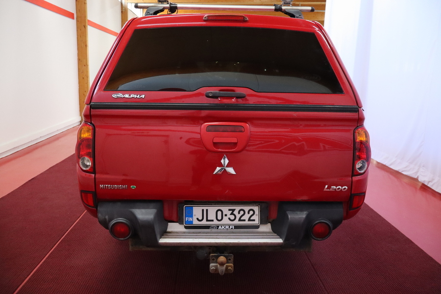 Mitsubishi L200 vaihtoauto