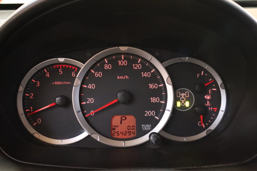 Mitsubishi L200 vaihtoauto