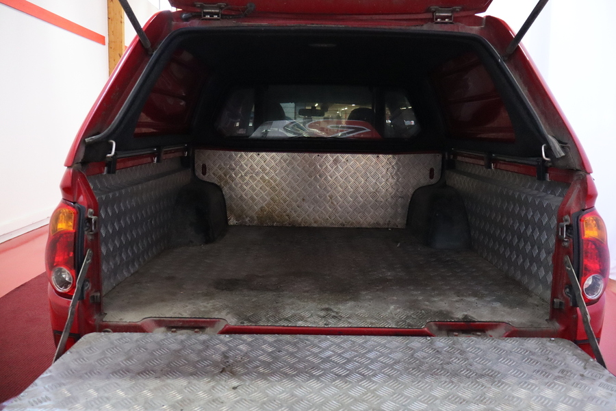 Mitsubishi L200 vaihtoauto